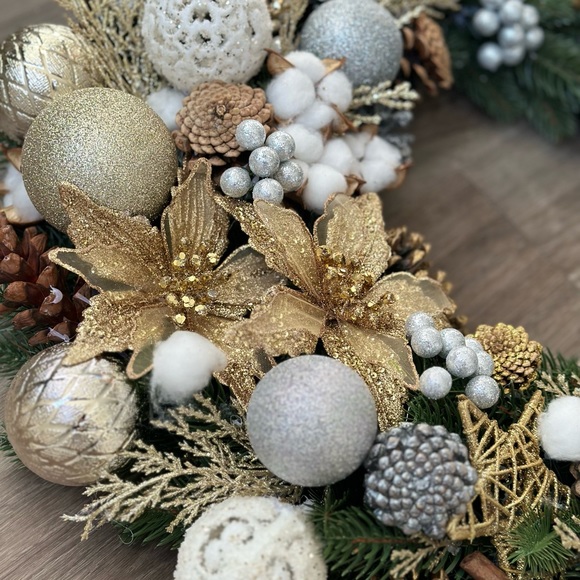 Christmas wreath HANDMADE Decor - Picture 4 of 5